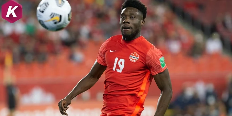 Vị trí đội trưởng khó có thể thay thế của Alphonso Davies