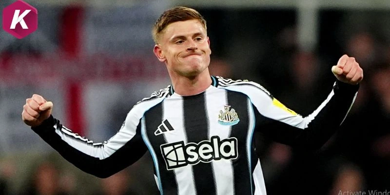 Harvey Barnes chắc chắn phải đối mặt với nhiều áp lực
